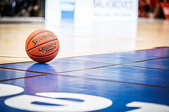 Basketball, Basketball Austria Cup 2021/22, Achtelfinale, Oberwart Gunners, Traiskirchen Lions, 