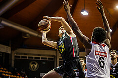 Basketball, bet-at-home Basketball Superliga 2020/21, Grunddurchgang 17.Runde, BC Vienna, Flyers Wels, Jan Razdevsek (4)