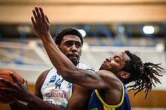 Basketball, bet-at-home Basketball Superliga 2021/22, Platzierungsrunde Spiel 8, Oberwart Gunners, UBSC Graz, Emondre Rickman (14)