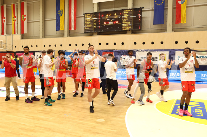Basketball Superliga 2023/24, Playoff, Viertelfinale Spiel 2 SKN St. Pölten vs. Traiskirchen Lions


