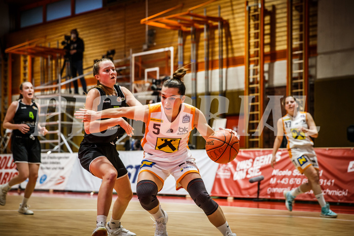 Basketball, Basketball Austria, Cup Final Four 2021/22 
Damen Cupfinale, BK Duchess, Basket Flames, Lisa Zderadicka (5)