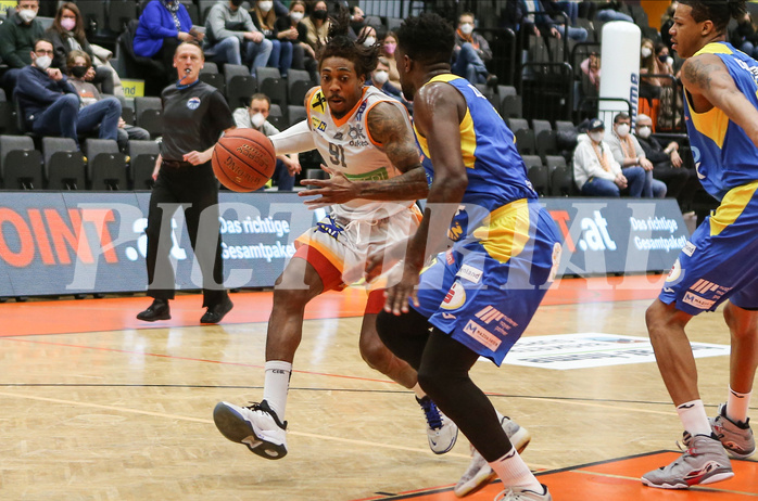 Basketball Superliga 2021/22, Grunddurchgang 14.Runde Klosterneuburg Dukes vs. SKN St. Pölten


