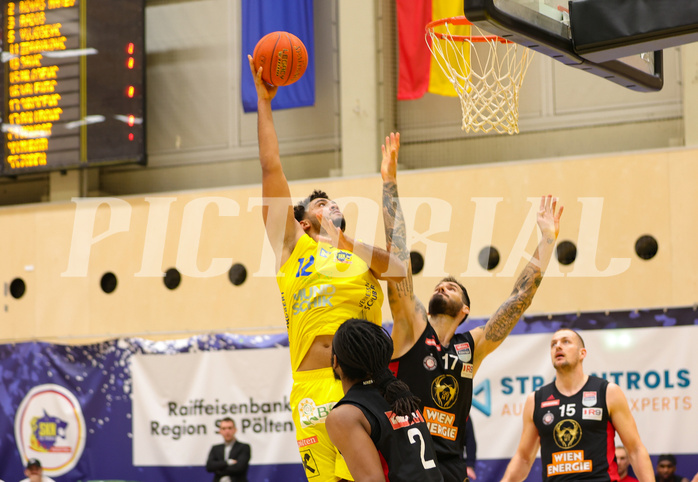 Basketball Superliga 2022/23, 5. Plazierungsrunde SKN St.Pölten vs. BC Vienna



