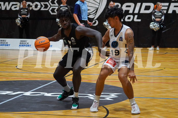 Basketball Zweite Liga 2024/25, Grunddurchgang 2.Runde Raiders Tirol vs. Vienna Timberwolves


