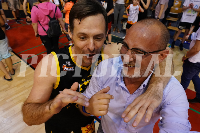 Basketball 2. Liga 2021/22, Finale, 3. Spiel , Jennersdorf vs. Fuerstenfeld


