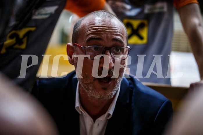 Basketball, Basketball Zweite Liga, Grunddurchgang 8.Runde, Mattersburg Rocks, Fürstenfeld Panthers, Flavio Priulla  (Head Coach)