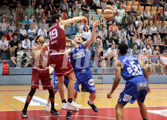 13.04.2018 Basketball ABL 2017/18 Grunddurchgang 32. Runde Traiskirchen Lions vs. Oberwart Gunners