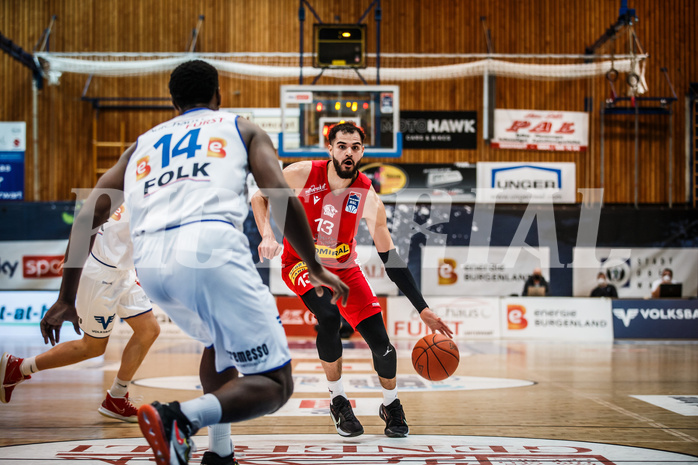 Basketball, bet-at-home Basketball Superliga 2021/22, Grunddurchgang Runde 10, Oberwart Gunners, Traiskirchen Lions, Aaron Michael Falzon (13)