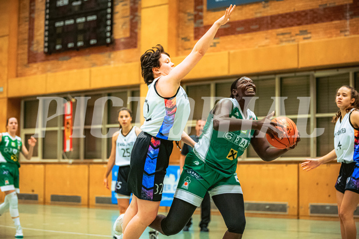 Basketball, Win2Day Basketball Damen Superliga 2022/23, Grunddurchgang 7.Runde, Vienna United, UBI Holding Graz, Theresa Stejskal (32), Emilia Ferreira (20)