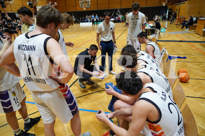 Basketball Zweite Liga 2024/25, Grunddurchgang 13.Runde Raiders Tirol vs Vienna United