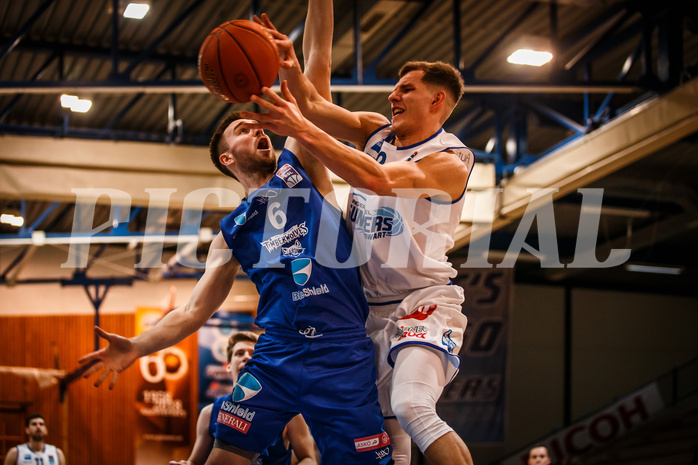 Basketball, bet-at-home Basketball Superliga 2021/22, Grunddurchgang Runde 14, Oberwart Gunners, Vienna D.C. Timberwolves, Edi Patekar (9)