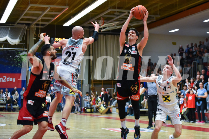 Win2Day Basketball Superliga 2022/23, Grunddurchgang 22.Runde, Flyers Wels vs. BC GGMT Vienna,