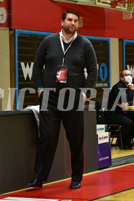 Basketball Superliga 2020/21, Grunddurchgang 13. Runde Flyers Wels vs. Oberwart, Jarvis Ray (22), Edi Patekar (9),