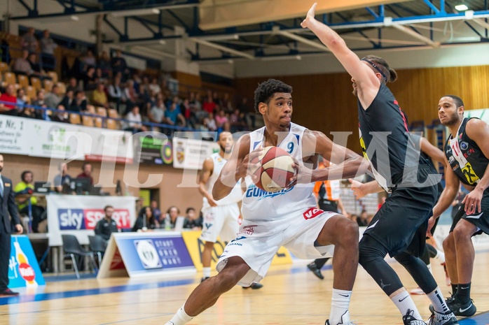 Basketball, ABL 2017/18, Grunddurchgang 3.Runde, Oberwart Gunners, Flyers Wels, Gregg Denzel (9)