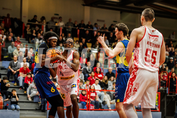 Basketball, win2day Basketball Superliga 2024/25, Grunddurchgang 18.Runde, Traiskirchen Lions, UBSC Graz, Nelson Haskin (21)