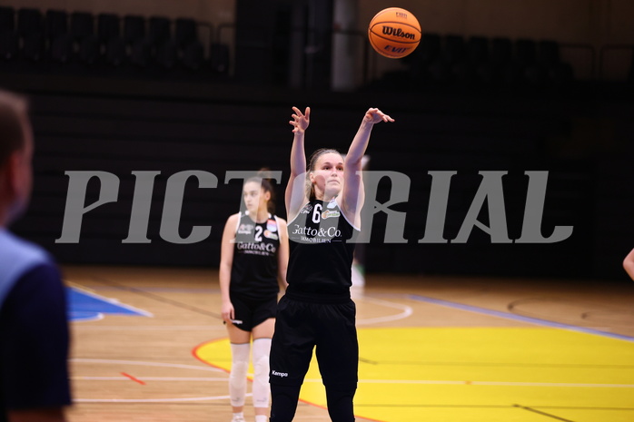 02.03.2024, Graz, Raiffeisen Sportpark, Basketball Damen Superliga 2023/24, Grunddurchgang 14.Runde, UBI Holding Graz - Basket Flames Women ,  