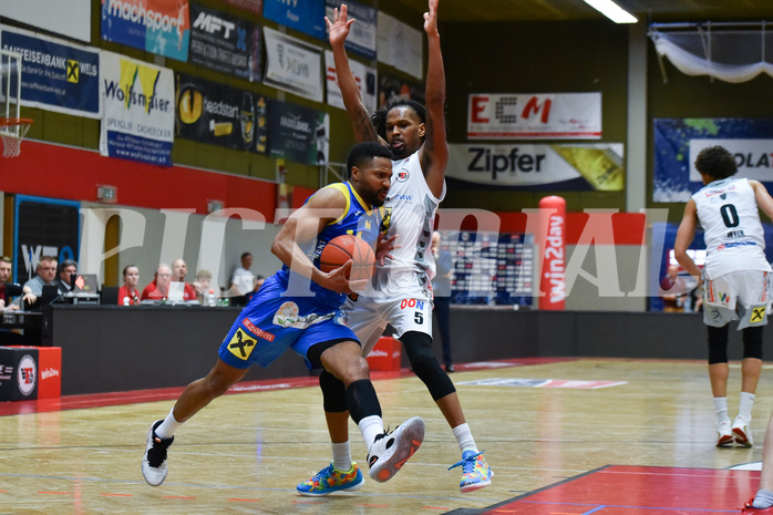 Win2Day Basketball Superliga 2022/23, Playoff,Viertelfinale Spiel 1, Flyers Wels vs SKN St. Pölten