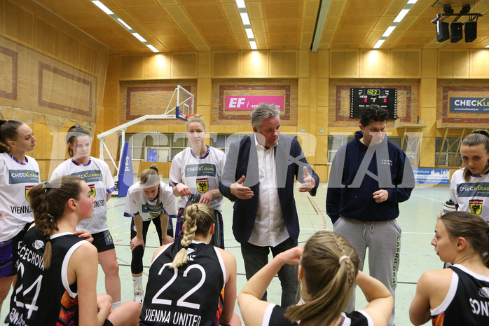 Basketball Damen Superliga 2021/22, Grundducrhgang 14.Runde Vienna United vs. KOS Celovec


