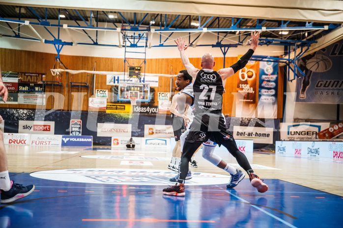 Basketball, bet-at-home Basketball Superliga 2020/21, Platzierungsrunde, 5. Runde, Oberwart Gunners, Flyers Wels, Lawrence Alexander (4)