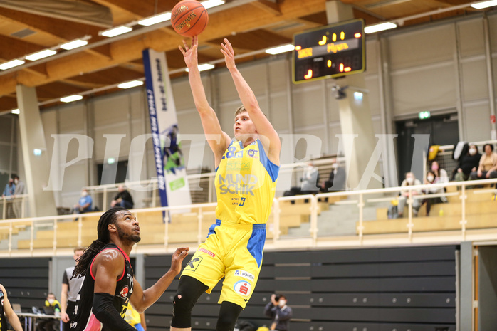 Basketball Superliga 2021/22, Grunddurchgang 7.Runde SKN St.Pölten vs. Flyers Wels


