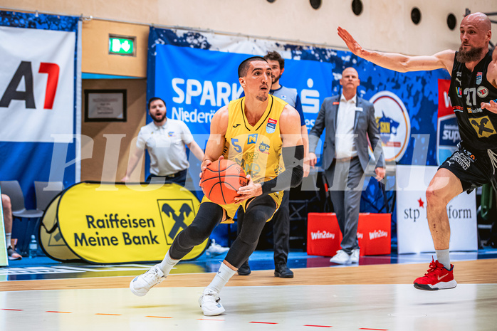 Basketball, Win2Day Superliga 2022/23, Viertelfinale Spiel 4, SKN St. Pölten Basketball, Raiffeisen Flyers Wels, Philip Jalalpoor (5)
