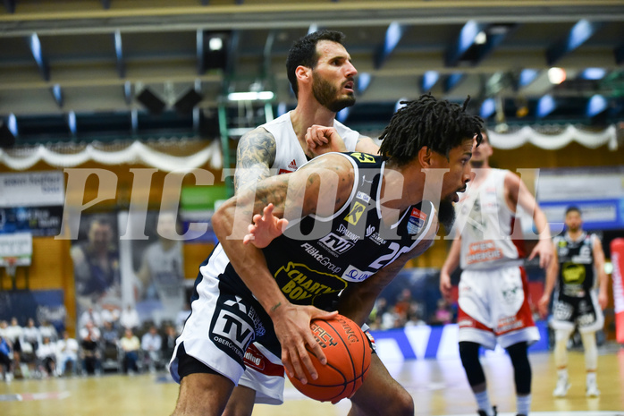 Win2Day Basketball Superliga 2022/23, Playoff,
Finale Spiel 1, Swans Gmunden vs BC Vienna,
