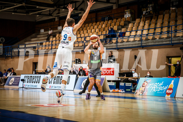 Basketball, bet-at-home Basketball Superliga 2020/21, Grunddurchgang, 8. Runde, Oberwart Gunners, Klosterneuburg Dukes, Predrag Miletic (8)