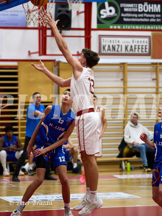 Basketball Superliga 2024/25, SLMU16 Traiskirchen Lionesses vs. FCN Baskets Wels


