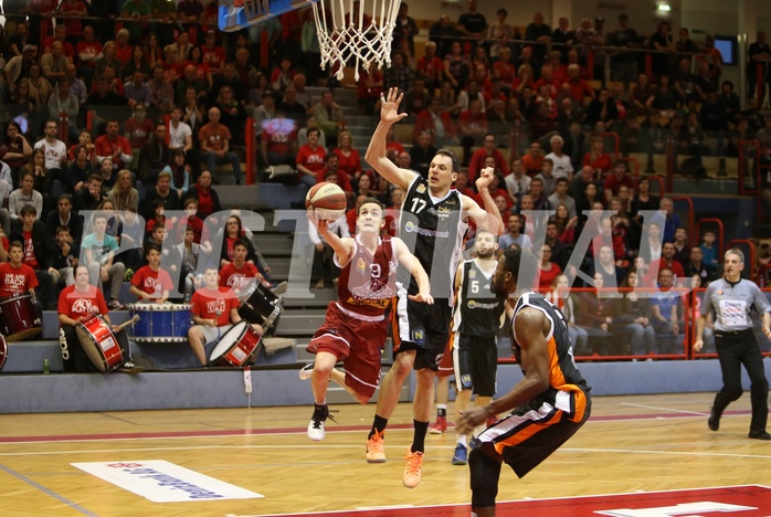Basketball ABL 2015/16, Playoff Viertelfinale Spiel 2 Traiskirchen Lions vs. BK Dukes Klosterneuburg
Basketball ABL 2015/16, Playoff Viertelfinale Spiel 2 Traiskirchen Lions vs. BK Dukes Klosterneuburg