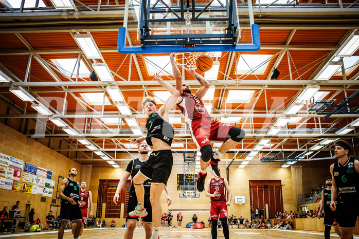 Basketball, Basketball Zweite Liga 2023/24, Playoff, Finale Spiel 1, Mistelbach Mustangs, Union Deutsch Wagram Aligators, Ian Moschik (20) Basketball, Basketball Zweite Liga 2023/24, Playoff, Finale Spiel 1, Mistelbach Mustangs, Union Deutsch Wagram Aligators, Ian Moschik (20)