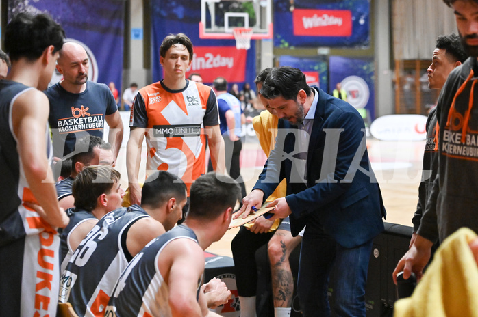 Basketball, Superliga 2024/25, Plazierungsrunde 7.Runde, Flyers Wels vs. Klosterneuburg Dukes,
Basketball, Superliga 2024/25, Plazierungsrunde 7.Runde, Flyers Wels vs. Klosterneuburg Dukes,