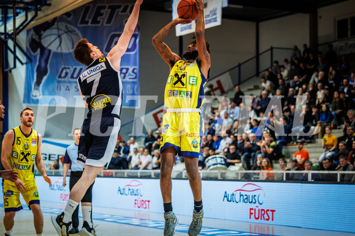 Basketball, Basketball Austria Cup 2022/23, Herren Finale, Gmunden Swans, UBSC Graz, Issac James Vann Jr (13)