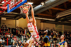 Basketball, win2day Basketball Superliga 2024/25, Grunddurchgang 18.Runde, Traiskirchen Lions, UBSC Graz, Noah Oguamalam (20)