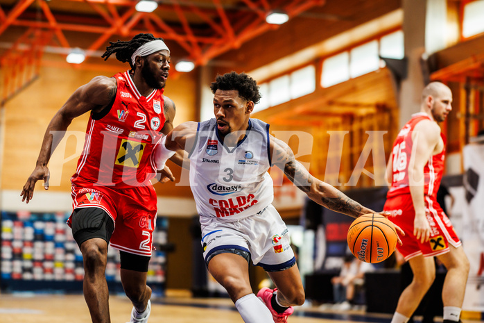 Basketball, win2day Basketball Superliga 2024/25, Playoffs Viertelfinale 2. Spiel
, BBC Nord Dragonz, Flyers Wels, Rayshawn Mart (3)