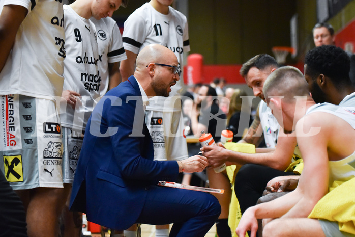 Win2Day Basketball Superliga 2022/23, 9. Plazierungsrunde, Flyers Wels, Oberwart Gunners,
