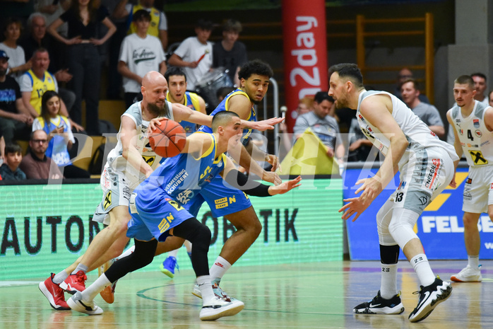 Win2Day Basketball Superliga 2022/23, Playoff,Viertelfinale Spiel 5, Flyers Wels vs SKN St. Pölten