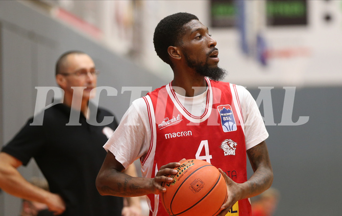 Basketball Superliga 2021/22, NÖ-Cup Traiskirchen Lions vs. SKN St.Pölten