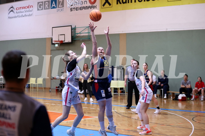 20.03.2024, Graz, Unionhalle A, Basketball Damen Superliga 2023/24, Semifinale, UBSC-DBBC Graz - SKN St. Pölten Frauen,  