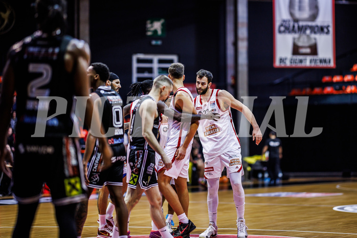 Basketball, Win2Day Superliga 2024/25, Grunddurchgang 17.Runde, BC Vienna, Flyers Wels, Ivan Gavrilovic (23)