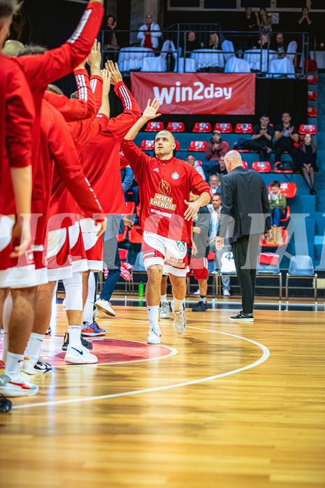 Basketball, Win2Day Superliga 2022/23, Grunddurchgang 1.Runde, Supercup, BC GGMT Vienna, Gmunden Swans, Enis Murati (44)