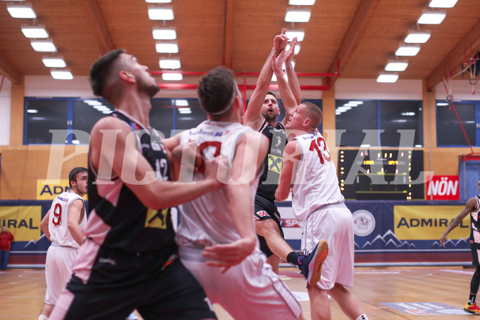 Basketball Basketball Superliga 2019/20, Grunddurchgang 15.Runde Runde Traiskirchen Lions  vs. Flyers Wels
