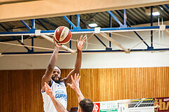 Basketball, bet-at-home Basketball Superliga 2020/21, Grunddurchgang, 14. Runde, Oberwart Gunners, Gmunden Swans, Quincy Diggs (13)