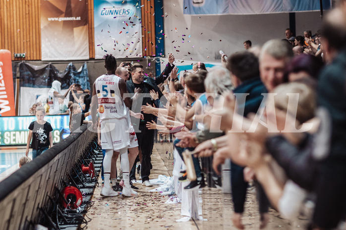 Basketball, Basketball Superliga 2023/24 , VF 4, Oberwart Gunners, Gmunden Swans, Gunners Jubel
