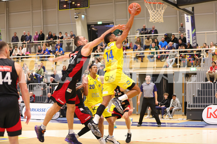 Basketball Superliga 2022/23, 5. Plazierungsrunde SKN St.Pölten vs. BC Vienna


