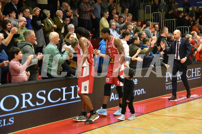 Basketball Superliga 2019/20,  1.Plazierungsrunde Flyers Wels vs. Gmunden Swans


