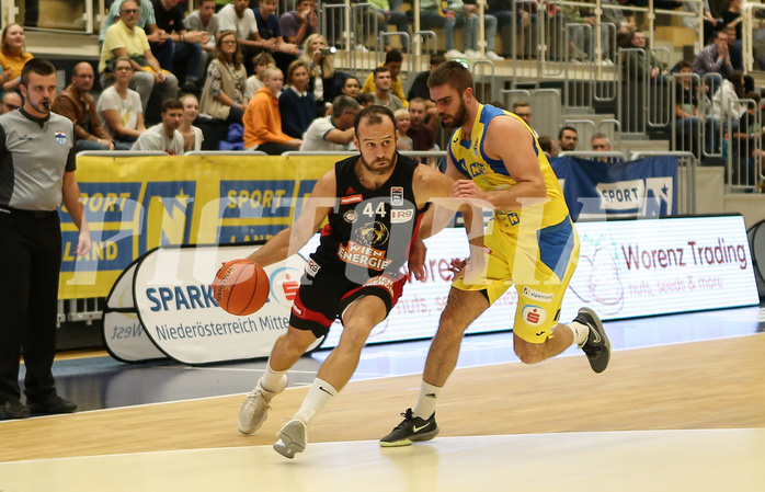 Basketball Superliga 20121/22, Grundducrhgang 2.Runde SKN St.Pölten vs. BC Vienna


