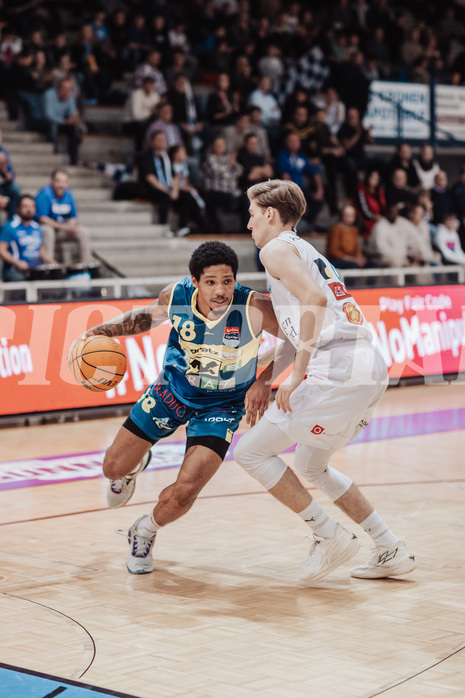 Basketball, Basketball Austria Cup 2023/24, Viertelfinale, Oberwart Gunners, UBSC Graz, Christian Brandon (18), Florian Koeppel (8), #nomanipulation