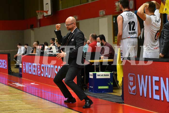 Basketball Superliga 2020/21, Viertelfinale Spiel 2 Flyers Wels vs.Klosterneuburg Dukes