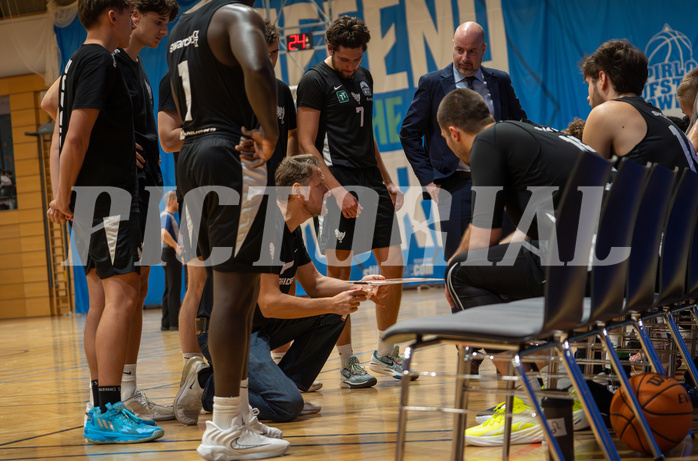 Basketball Zweite Liga 2024/25, Grunddurchgang 9.Runde Kufstein Towers vs. Raiders Tirol


