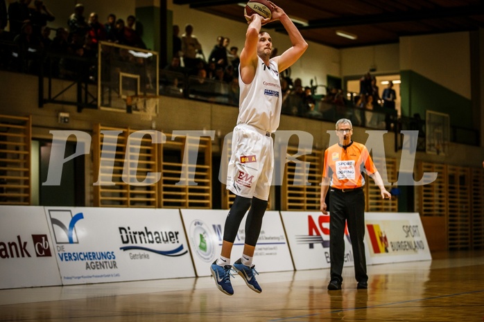 Basketball, 2.Bundesliga, Grunddurchgang 2.Runde, Mattersburg Rocks, Villach Raiders, Corey HALETT (16)